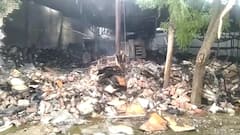 आगरा के जूता फैक्ट्री में लगी भीषण आग, इलाकें में मचा हड़कंप, मौके पर दमकल की कई गाड़िया मौजूद