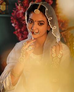 Intimate Scenes: ઇન્ટીમેટ સીનના કારણે આ હૉટ એક્ટ્રેસની પાસેથી છીનવી લેવાઇ હતી ફિલ્મો, બોલી- ‘હું સહજ નથી’