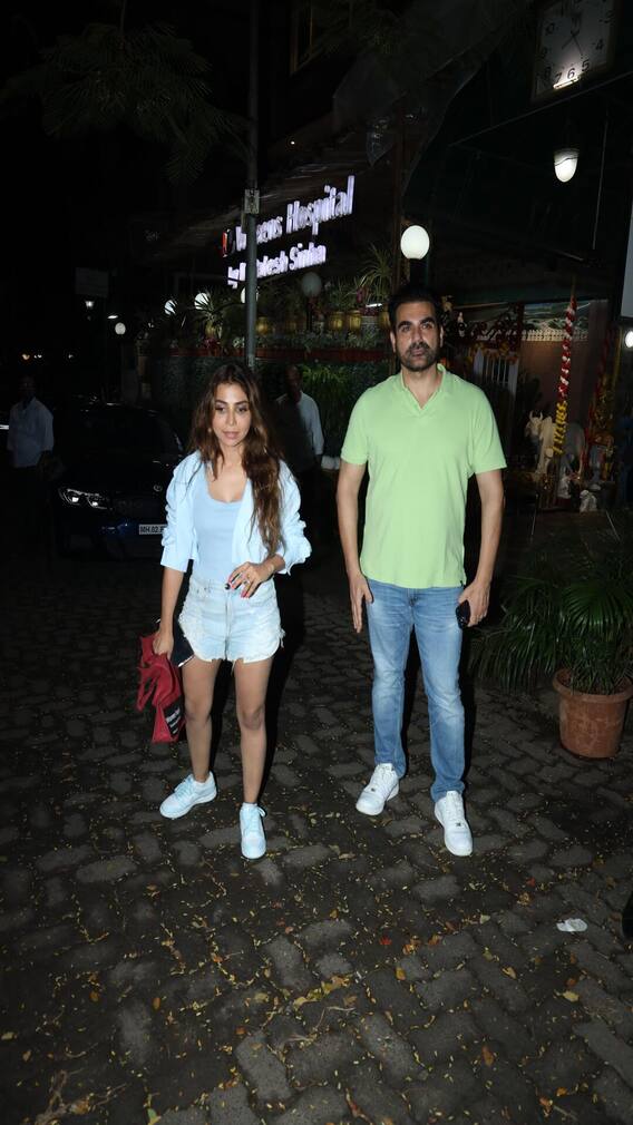 Arbaaz Khan And Wife Sshura Khan Enjoy Date Night