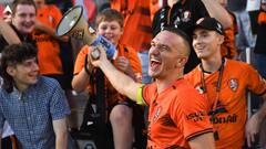 ইস্টবেঙ্গলকে খোঁচা দিয়ে নতুন ডিফেন্ডারকে দলে নেওয়ার ঘোষণা করল মোহনবাগান