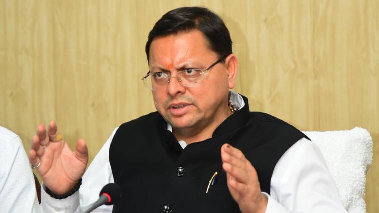 Uttarakhand News: राजस्व विभाग की समीक्षा में सीएम धामी का निर्देश, 15 जुलाई तक हो ऑनलाइन खतौनी संबंधित व्यवस्था CM Pushkar Singh Dhami instructions Revenue Department to online Khatauni related arrangements till 15th July ann Uttarakhand News: राजस्व विभाग की समीक्षा में सीएम धामी का निर्देश, 15 जुलाई तक हो ऑनलाइन खतौनी संबंधित व्यवस्था
