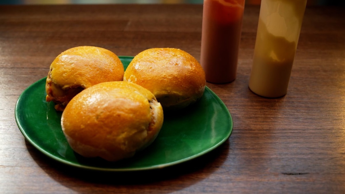 From Egg Hoppers To Watalappan: Unforgettable Sri Lankan Eats