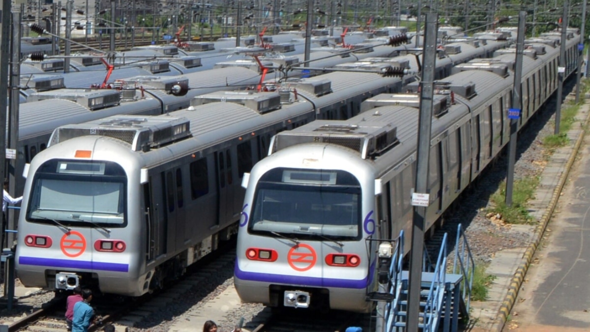 Delhi Metro: तुगलकाबाद स्टेशन को साउथ दिल्ली के मेट्रो हब के रूप में हो रहा विकसित, क्या होंगी सुविधाएं?