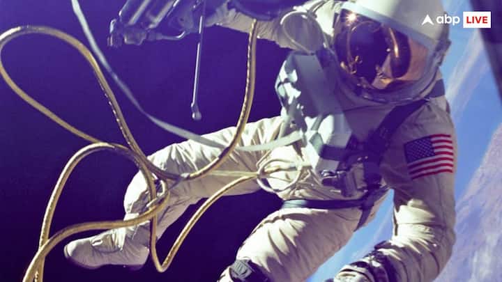 आपने अक्सर देखा होगा कि अंतरिक्ष यात्री पूरे मिशन के दौरान स्पेससूट पहने होते हैं. ऐसे में कभी सोचा है कि कोी अंतरिक्ष यात्री बिना स्पेस सूट के अंतरिक्ष में चले जाए तो क्या होगा?