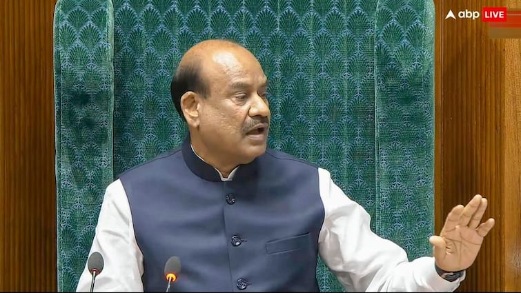 PM Narendra Modi Lok Sabha Speech Speaker Om Birla got angry at Rahul Gandhi due to uproar by opposition PM Modi in Lok Sabha: लोकसभा में पीएम मोदी दे रहे थे जवाब, विपक्ष के हंगामे से राहुल गांधी पर भड़के स्पीकर ओम बिरला