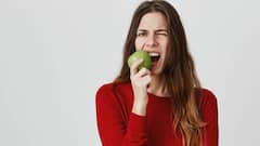 सेब खाने के बाद इन चीजों को भूल से भी न खाएं क्यों शरीर के अंगों को कर सकता है डैमेज