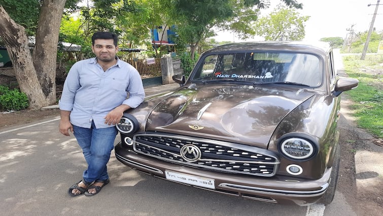 Thanjavur Thiruvaiyaru Youth Manikandan Changed Ambassador Car To Look Like New Audi Car TNN 'பழமையான அம்பாசிடரா நீ... மாறி நிற்கும் புது ரகமா நீ' - திருவையாறு இளைஞரின் அட்டகாச வெற்றி