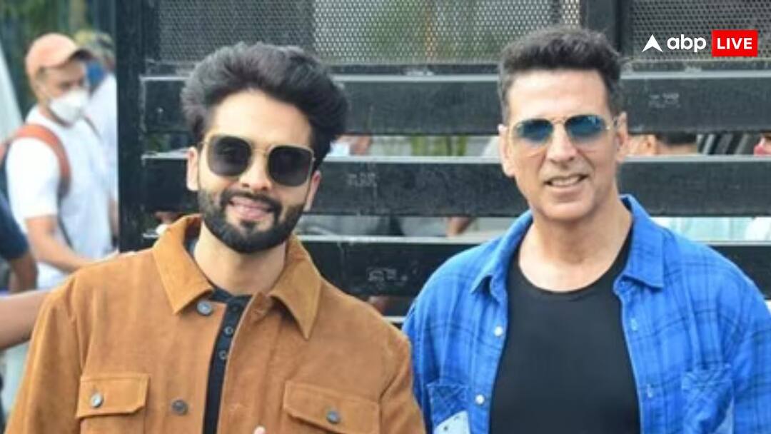 akshay kumar helps jackky bhagnani asks him to hold his payment for bade miyan chote miyan Akshay Kumar ने दिखाई दरियादिली, जैकी भगनानी की इस तरह की मदद, कहा- 'मेरे पैसे मत दो...'