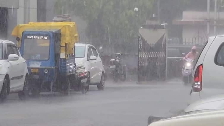 meteorological department nowcast gujarat rains Rain Alert: આગામી ત્રણ કલાકમાં આ જિલ્લામાં વરસાદ ભુક્કા બોલાવશે, હવામાન વિભાગની આગાહી
