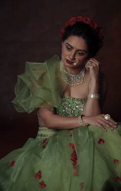 Shruti Marathe :'हमरी अटरिया पे,आजा रे साँवरिया,' श्रृती मराठेचं 'बोल्ड अँड ब्युटीफुल' फोटोशूट