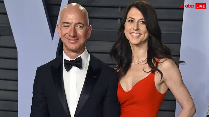 आपको बता दें कि जेफ बेजोस दुनिया के सबसे अमीर लोगों में से एक हैं. वो 2017 से 2021 तक दुनिया के सबसे अमीर शख्स भी रह चुके हैं.जेफ बेजोस का 2019 में तलाक हो चुका है और उनके 4 बच्चे हैं.