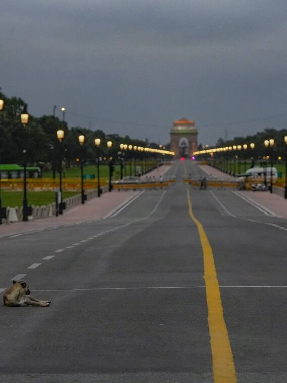 दिल्ली में उमस भरी गर्मी कर रही लोगों को परेशान, जानें- कब मिलेगी राहत?