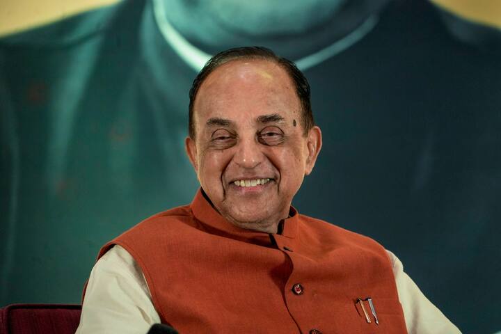 वैसे, यह पहला मौका नहीं है जब सुब्रमण्यम स्वामी ने पीएम नरेंद्र मोदी या अपनी ही पार्टी को घेरा हो. वह इससे पहले भी उनकी आलोचना कर चुके हैं.