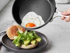 Home Tips: ਨਾਨ-ਸਟਿਕ ਬਰਤਨਾਂ ਨੂੰ ਜਾਣੇ-ਅਣਜਾਣੇ 'ਚ ਲੱਗ ਰਹੇ ਹਨ ਸਕਰੈਚ, ਤਾਂ ਬੱਸ ਇਹ ਟਿਪਸ ਅਜ਼ਮਾਓ