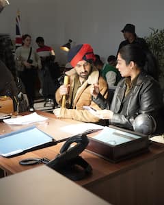 Neeru Bajwa Shares BTS Pics With Diljit Dosanjh From Jatt & Juliet 3 Shoot