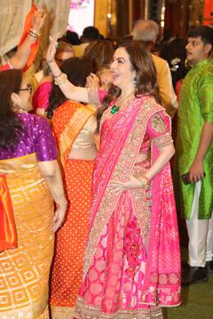 Anant-Radhika: અનંત અને રાધિકાના લગ્નની વિધિ શરૂ, ભરવામાં આવ્યું મામેરૂ