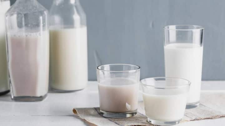 टोंड मिल्क या फुल क्रीम मिल्क के बारे में तो कई बार सुना होगा लेकिन आज आपको बताते हैं सुपर मिल्क के बारे में. आइए जानें दूध की यह तीनों वैराइटी कैसे एक दूसरे अलग है.