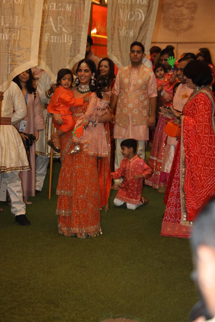 As the wedding is right around the corner, the festivities began with the Gujarati mameru ceremony