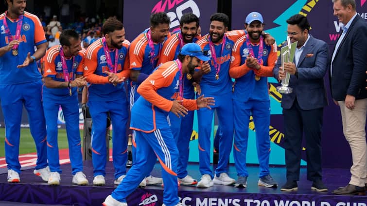 Rohit Sharma Led India To Celebrate T20 World Cup Title Win With Open Bus Parade In Mumbai T20 World Cup 2024 Rohit Sharma-Led India To Celebrate T20 World Cup Title Win With Open Bus Parade In Mumbai