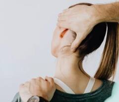 Beauty Tips : முகத்தை பிரகாசமாக வைக்க இனி பார்லர் செல்ல வேண்டாம் .. உங்களுக்கான டிப்ஸ் இதோ!