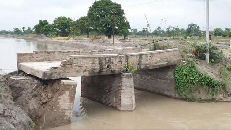 Seventh Bridge Collapse In Bihar In 15 Days, Latest Incident Comes From Siwan Deoria Eighth Bridge Collapse In Bihar In 15 Days, Latest Incident Comes From Saran
