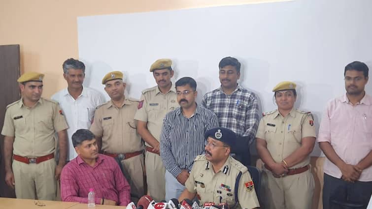 Rajasthan paper leak case Jodhpur police range arrested three accused Sub Inspector Recruitment Exam पेपर लीक केस में मास्टर माइंड गिरफ्तार, दबोचने के लिए कभी भक्त तो कभी डिलीवरी ब्वॉय बनी पुलिस