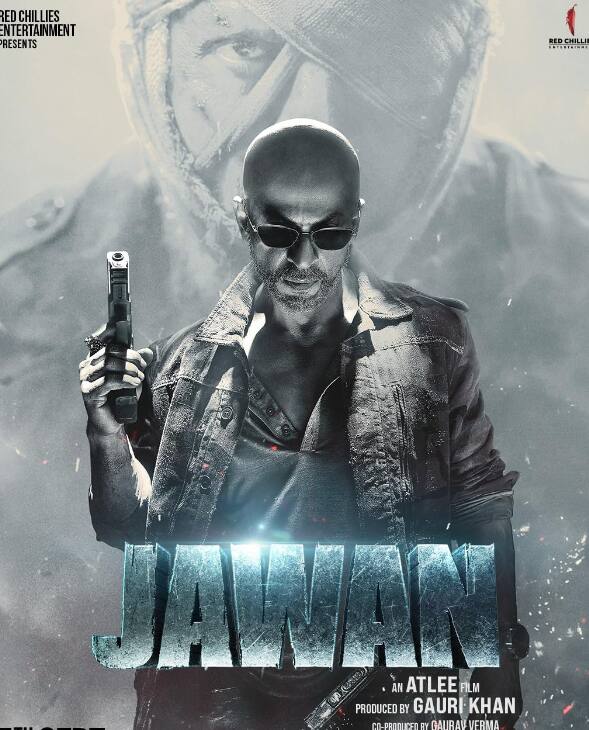 तीसरे नंबर पर शाहरुख खान की जवान है. इस फिल्म का डोमेस्टिक बॉक्स ऑफिस पर नेट कलेक्शन 640.42 करोड़ रुपये है.