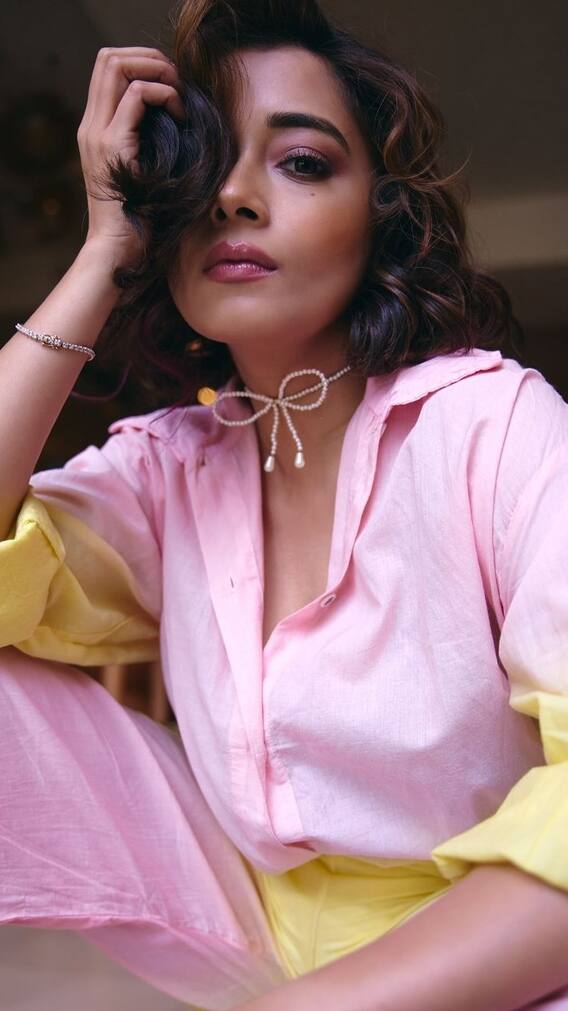 इस एक्ट्रेस के संग बॉयफ्रेंड ने सरेआम की थी गंदी हरकत