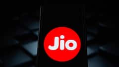 Jio & Airtel Plan Hike: জিও, এয়ারটেলের কোন প্ল্যানে কত খরচ পড়বে আজ থেকে ? দেখে নিন তালিকা
