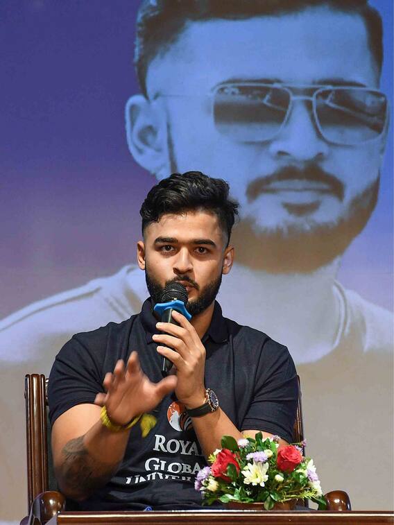 রিয়ান পরাগ হয়ে গেলেন রোহিত শর্মা!