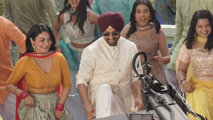 Neeru Bajwa shared BTS pics with Diljit Dosanjh from Jatt & Juliet 3 shoot and we simply cannot get enough