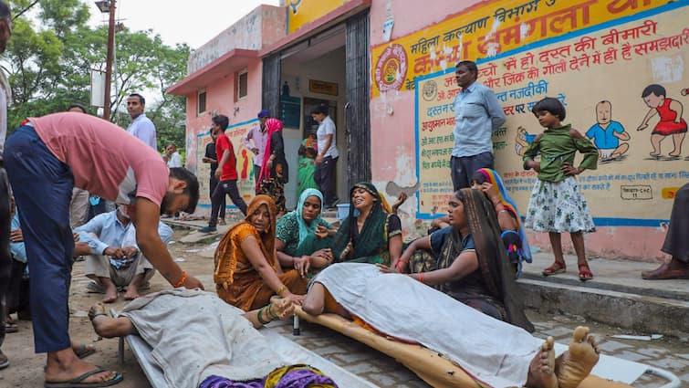 Hathras Stampede Latest Updates Forensic Team At Accident Site Godman Bhole Baba Absconding UP Police CM Adityanath Hathras Stampede: Bhole Baba's First Reaction To Tragedy, Says 'Occurred After I Left' — Top Points