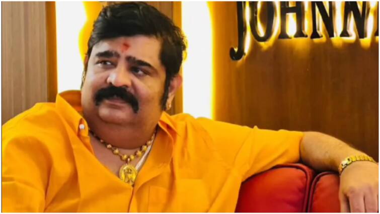 famous and controversial astrologer Venu Swamy is likely to be a contestant in Bigg Boss Season 8 Telugu Bigg Boss 8 Telugu: తెలుగు బిగ్ బాస్ 8లో వేణు స్వామి - భారీ పారితోషికం డిమాండ్