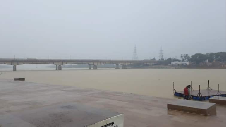 Eastern Uttar Pradesh First monsoon Rain Ghaghra Rapti  Rohin and Kuano rivers swelled 16 hours water level rose rapidly ann UP Floods: मानसून की पहली बारिश से पूर्वी यूपी की नदियों में आया उफान, 16 घंटे में तेजी से बढ़ा जलस्तर