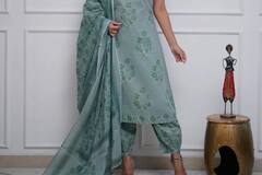 Fashion Tips: ऑफिस में रोज पहनने के लिए लड़कियां ट्राई करें ये खास डिजाइन के कुर्ती पैंट सेट