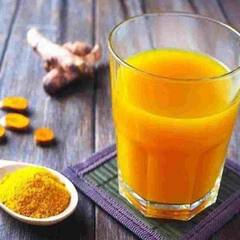 Turmeric Water : ਸਬਜ਼ੀ ਬਣਾਉਣ ਤੋਂ ਇਲਾਵਾ ਚਮੜੀ ਨਿਖਾਰਨ ਲਈ ਇੰਝ ਵਰਤੋਂ ਹਲਦੀ ਦਾ ਪਾਣੀ
