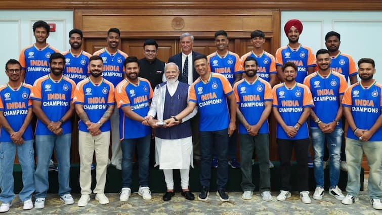 PM Modi Meet Indian Team In Delhi T20 World Cup 2024 Win Virat Kohli Rohit Sharma PM Modi Celebrates India’s T20 World Cup Win With Rohit Sharma & Co.