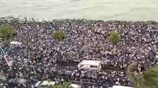 Team India Victory Parade Cricket fans Gathered at Marine Drive Make Way For Ambulance - Watch