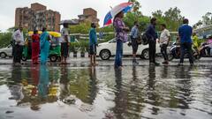 भीषण बारिश वाला मौसम विभाग ने जारी कर दिया अलर्ट, यूपी-दिल्ली समेत उत्तर भारत के लिए 5 दिन की भविष्यवाणी