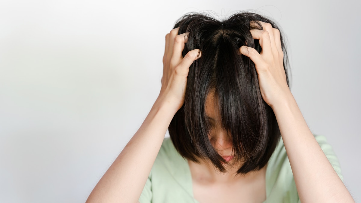 Why Does The Scalp Itch Even After Washing? Know Remedies And Tips To Take Care Of Scalp Health