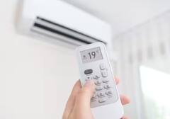 ਬਰਸਾਤ 'ਚ ਏਸੀ ਚਲਾਉਣ ਵੇਲੇ ਭੁੱਲ ਕੇ ਵੀ ਨਾ ਕਰੋ ਆਹ ਗਲਤੀ, ਕਮਰਾ ਬਿਲਕੁਲ ਵੀ ਨਹੀਂ ਹੋਵੇਗਾ ਠੰਡਾ