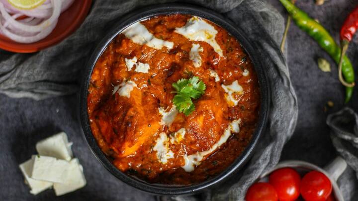 Paneer Masala: பனீர் பிடிக்கும் என்பவர்கள் தாபா ஸ்டைலில் பனீர் க்ரேவி எப்படி செய்வது என்று காணலாம்.