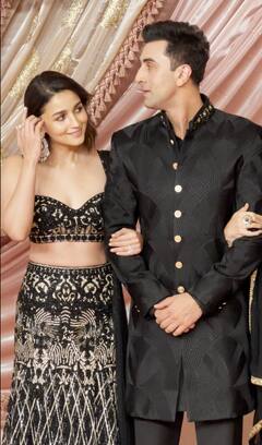 Anant-Radhika Wedding: सितारों से सजी अनंत अंबानी-राधिका मर्चेंट की संगीत नाइट, आलिया से लेकर अनन्या तक पहुंचीं