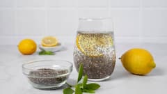 Chia Seeds: चिया सीड खाने के बाद नहीं पीना चाहिए पानी, फूड पाइप हो सकता है ब्लॉक