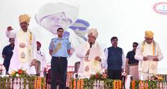 महाराजा सूरजमल बृज विश्वविद्यालय के दीक्षांत समारोह में पहुंचे राज्यपाल कलराज मिश्र, 95 हजार छात्रों को दी गई डिग्री