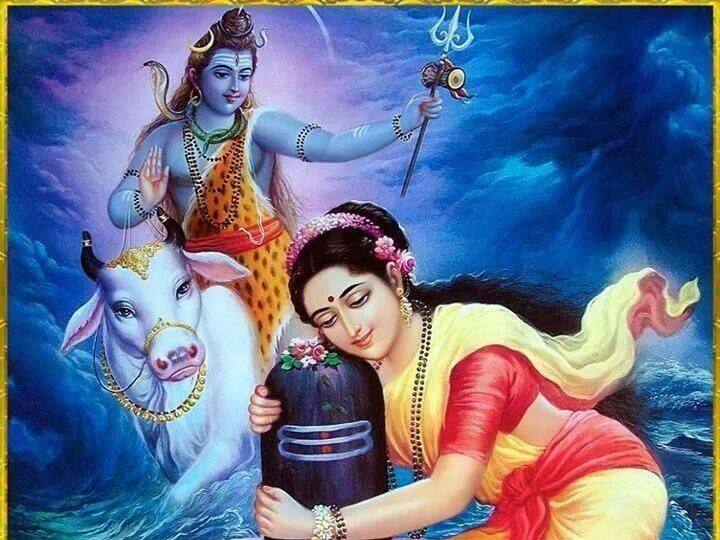 शिवरात्रि (Sawan Shivratri) पर अगर चार पहर पूजन करते हैं तो पहले पहर में दूध, दूसरे पहर में दही, तीसरे पहर में घी और चौथे पहर में शहद से पूजन करें. हर पहर में जल का प्रयोग जरूर करना चाहिए, क्योंकि जल शिव जी को अति प्रिय है.