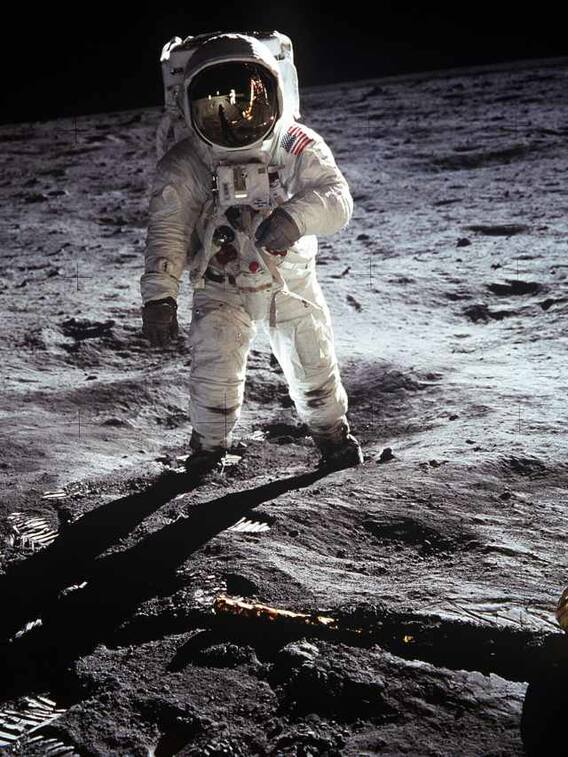 अंतरिक्ष में मौजूद एस्ट्रोनॉट्स क्या खाते हैं?