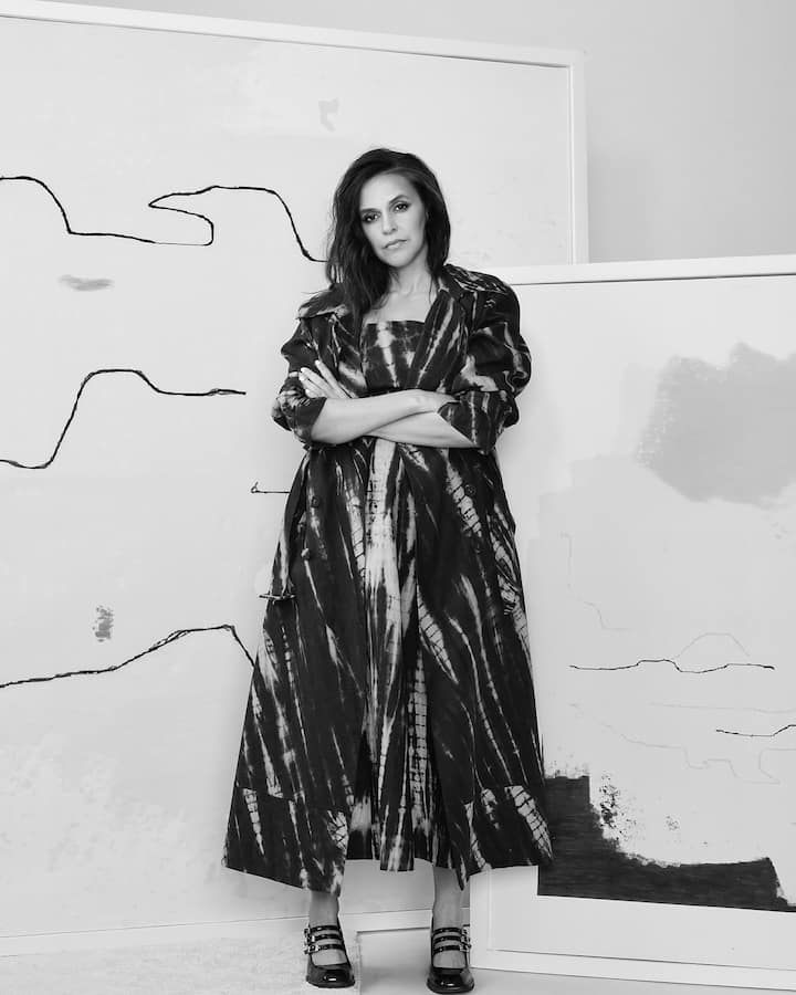 नेहा धुपियाने स्वतः खुलासा केला होता की गर्भधारणेदरम्यान तिचे वजन सामान्यपेक्षा (सुमारे 23-25 किलो) वाढले होते.