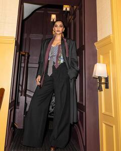 Sonam Kapoor Rocked A Moschino Outfit Ft. Baggy Pants With Oversized Blazer, See Pics