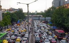 Delhi Weather: दिल्ली में आज भारी बारिश का अलर्ट, जानें- अगले पांच दिनों तक कैसा रहेगा मौसम?